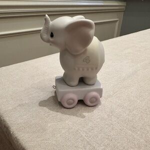 Rare Vintage 1985 Precious Moments Porcelain Elephant "Birthday Series" Year 4.